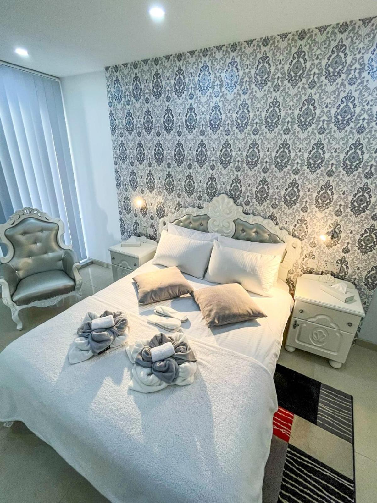 Apartament In Ta' Xbiex 3Br- 3 Min Yatch Marina Мсида Экстерьер фото